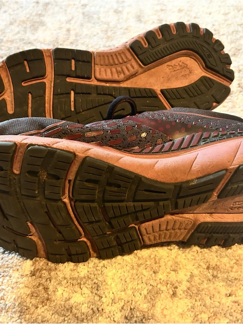 Brooks Women’s Athletic Shoes in Black and Brown 10 WIDE